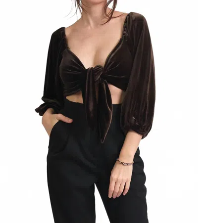 Olivaceous Hudson 3/4 Sleeve V-neck Top In Olive In Brown