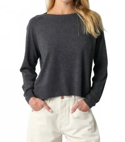 Olivaceous Leann Classic Lightweight Sweater In Charcoal In Pink