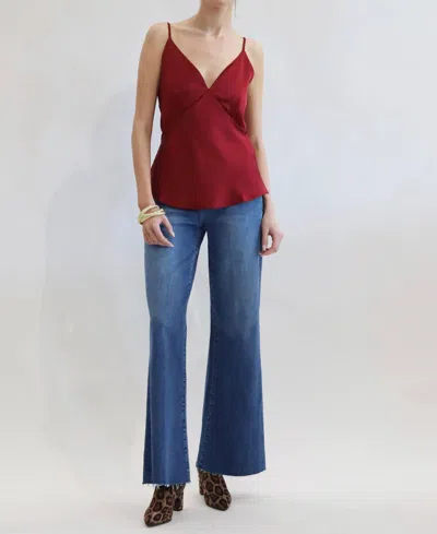 Olivaceous Lightweight Camisole In Burgundy In White