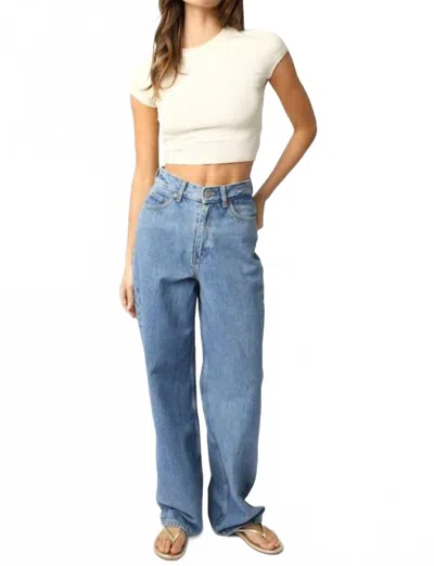 Olivaceous Miami Fitted Ribbed Short Sleeve Crop Top In Ecru In White