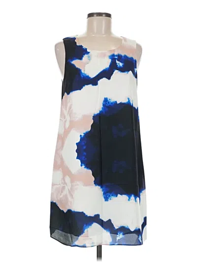 Pre-owned Olive & Oak Casual Dress In Blue