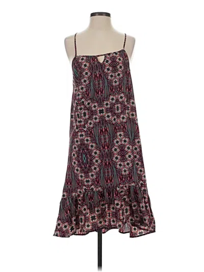 Pre-owned Olive & Oak Casual Dress In Burgundy