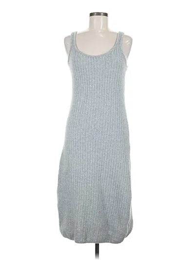 Pre-owned Olive & Oak Casual Dress In Gray