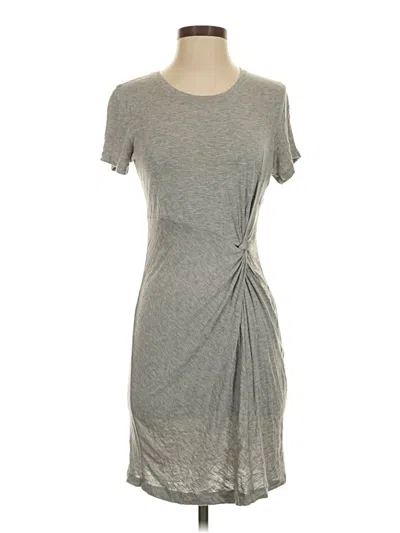 Pre-owned Olive & Oak Casual Dress In Gray