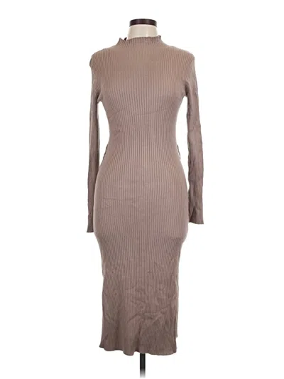 Pre-owned Olive & Oak Casual Dress In Tan