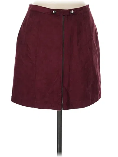 Pre-owned Olive & Oak Casual Skirt In Burgundy
