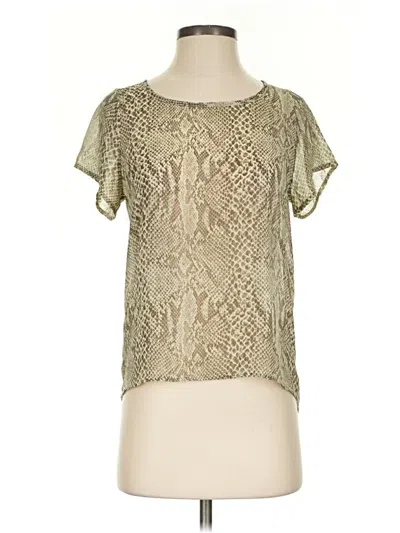 Pre-owned Olive & Oak Short Sleeve Blouse In Green