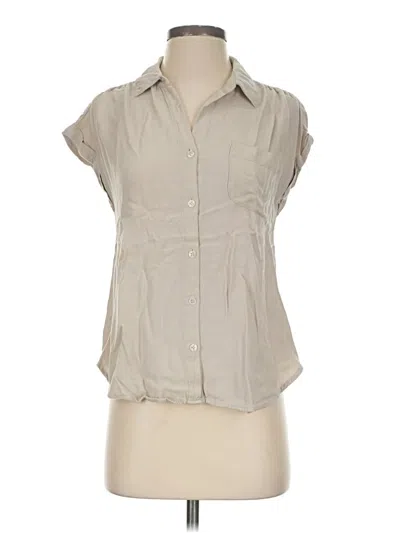 Pre-owned Olive & Oak Sleeveless Button Down Shirt In Tan