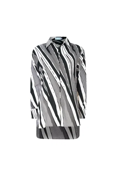 Oliveankara Women's Black / White Makini Oversized Shirt - White & Black African Ankara Wax Cotton Print