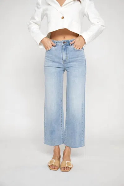 Oliver Logan Aberdeen High Rise Wide Leg Jean In Light Indigo Worn In Multi