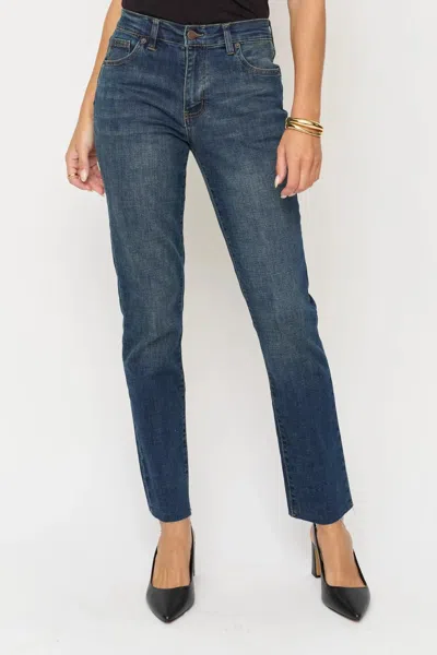 Oliver Logan Crosby Mid Rise Relaxed Taper Jean In Standard Wash In Blue