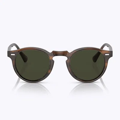 Oliver Peoples Sunglasses In Green