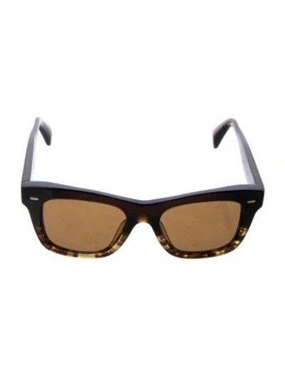 Pre-owned Oliver Peoples Wayfarer Tinted Sunglasses In Multi