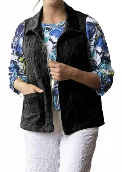 Olivia By Habitat Plisse Voyager Vest In Black