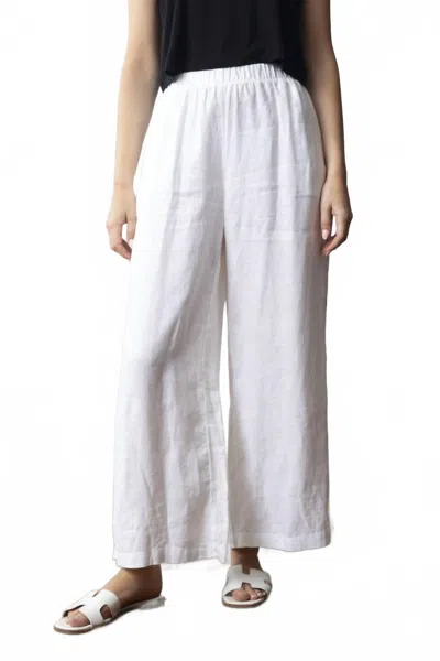 Olivia By Habitat Stay Centered Flood Pant In Shell In White