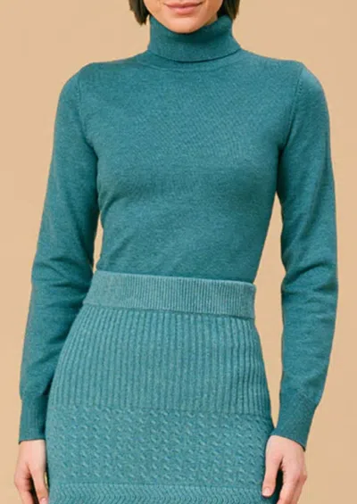 Olivia By Livro Erin Turtleneck Top In New Teal In Blue
