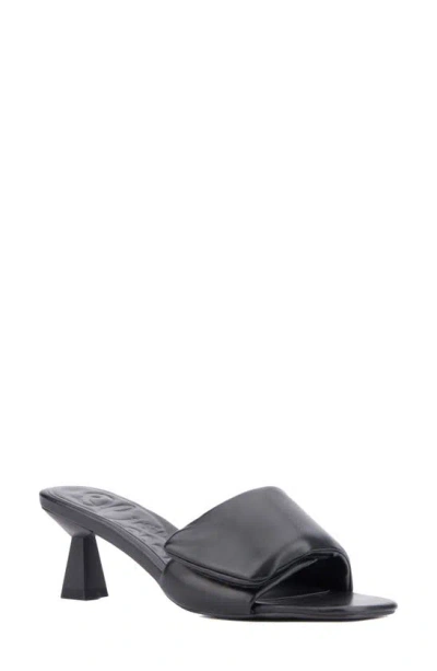Olivia Miller Allure Sandal In Black