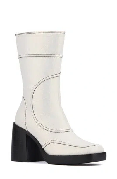 Olivia Miller Pisces Stitched Boot In White