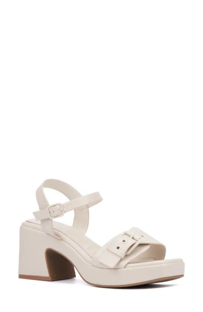 Olivia Miller Slay Block Heel Sandal In White