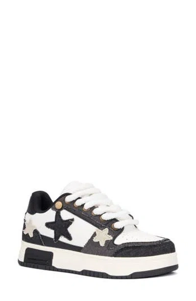 Olivia Miller Stars Chunky Sneaker In Black