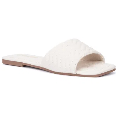 Olivia Miller Sundae Chevron Slide Sandal In White