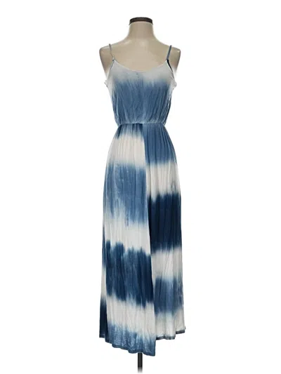 Pre-owned Olivia Rae Casual Dress In Blue