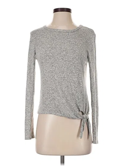 Pre-owned Olivia Rae Long Sleeve T-shirt In Gray