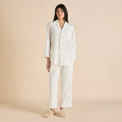 Olivia Von Halle In Ivory