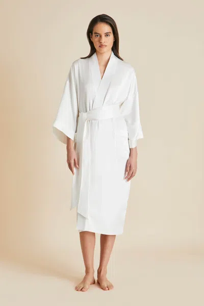 Olivia Von Halle Sabine Ivory Silk Twill Robe In White