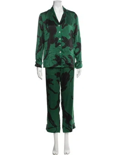 Pre-owned Olivia Von Halle Silk Animal Print Pajamas In Green