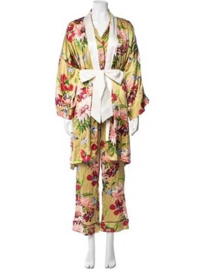 Pre-owned Olivia Von Halle Silk Floral Print Pajamas In Yellow