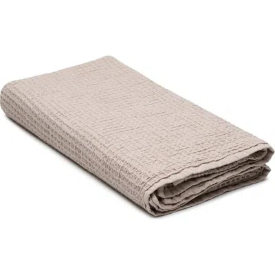 Oliviera Home Waffle Turkish Cotton Bath Towel In Neutral