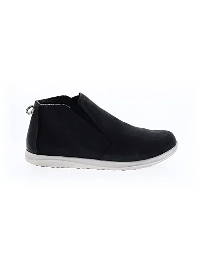 Pre-owned Olukai Ankle Boots In Black