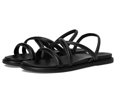 Olukai Tiare Strappy In Black