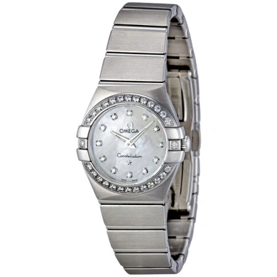 Omega Constellation Brushed Quartz Diamond Mother Of Pearl Dial Ladies Watch 123.15.24.60. In Mop / Mother Of Pearl