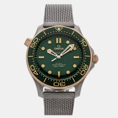 Pre-owned Omega Seamaster 300m 210.90.42.20.10.001 Green Titanium Automatic Men's Watches 42mm