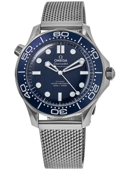 Omega Seamaster Diver 300m James Bond 60th Anniversary Men's Watch 210.30.42.20.03.002 In Blue