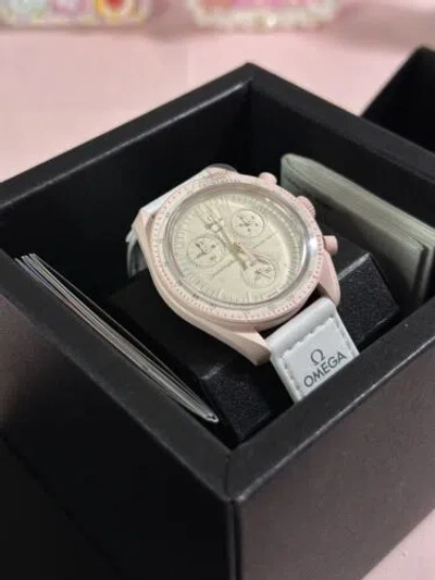 Pre-owned Omega Speedmaster Moonwatch Pink Men's Watch - So33p100