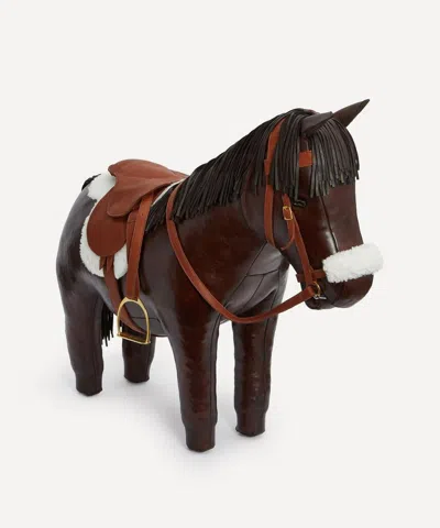 Omersa Pony With Tack