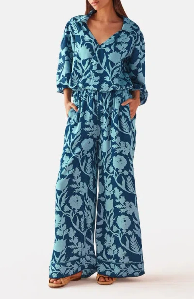 Omika Avery Blouse In Blue