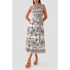 Omika Emeline Maxi In White