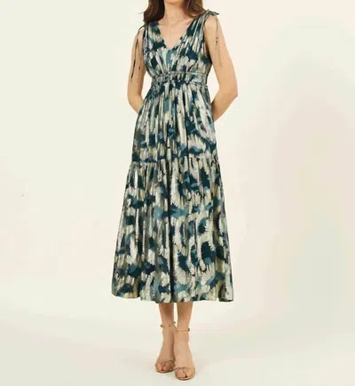 OMIKA ROSALITA MIDI DRESS IN SANTARI PEACOCK