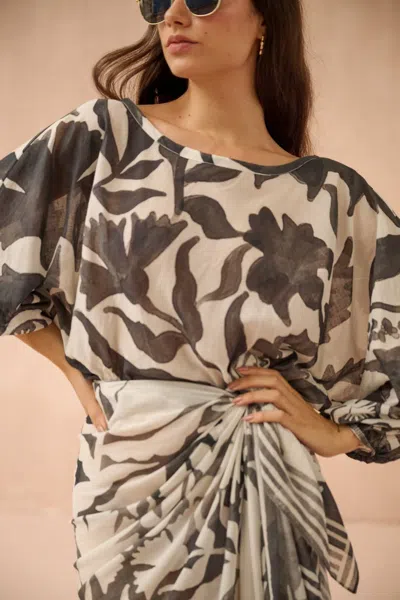 Omika Verde Blouse In Brown In Black