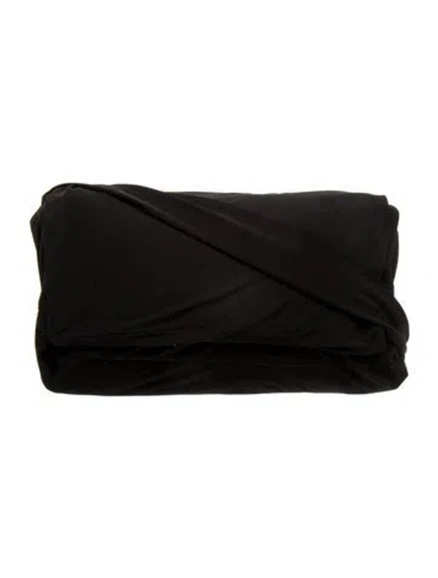 Pre-owned Omo Norma Kamali Nylon Evening Bag In Black