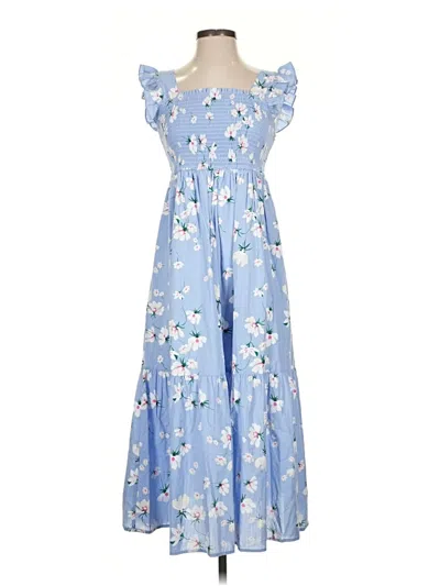 Pre-owned On 34th Casual Dress In Blue