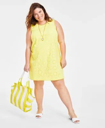 On 34th Plus Size Eyelet Dress Extra Large Canvas Tot Pendant Necklace Created For Macys In Lemonlime Strp