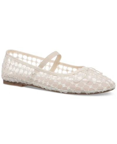 On 34th Women's Farroh Flats, Exclusively At Macy's In White Woven