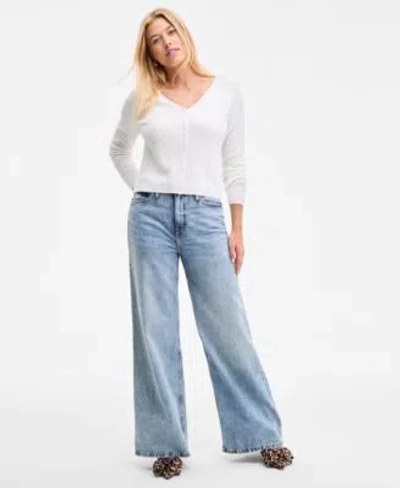 On 34th Womens V Neck Button Front Sweater High Rise Wide Leg Jeans Alaynaa Pointed Toe Bow Mule Pumps Silve