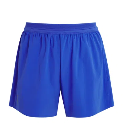 On 5" Performance Shorts In Blue