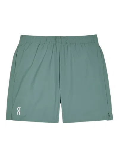 On 7" Core Logo-detail Shorts In Green